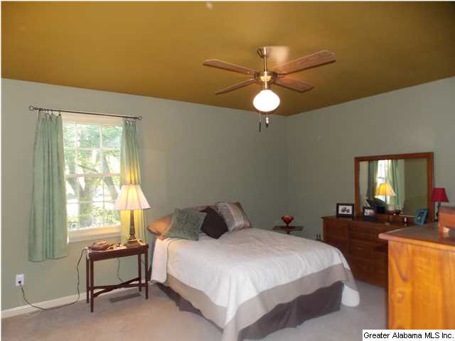 702 Chestnut Street Oneonta, AL 35121 - Photo 14 of 31