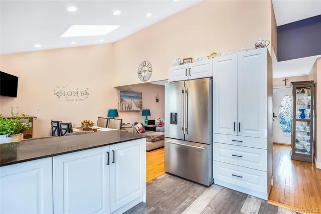 $925,000 | 2758 Mayfield Place, North Bellmore, NY 11710