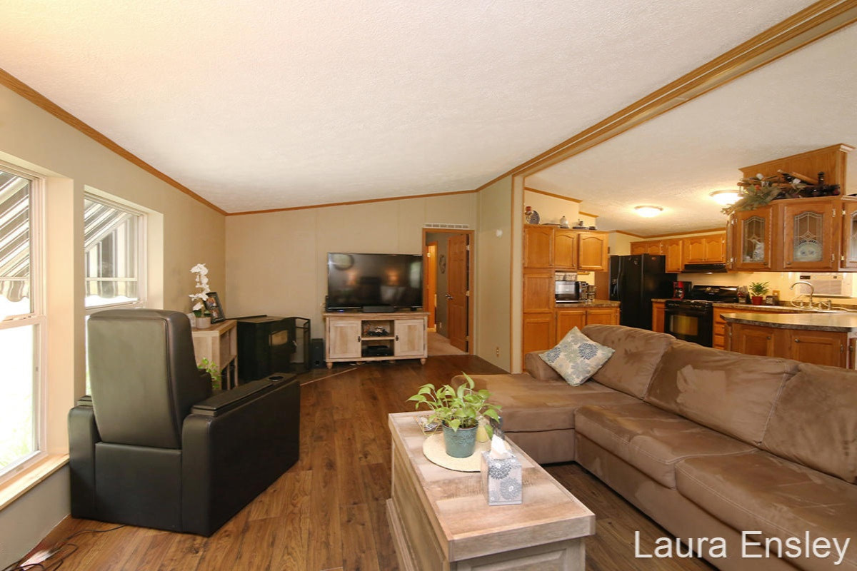 8536 Garbow Road Howard City, MI 49329 - Photo 13 of 27 IMG_3461