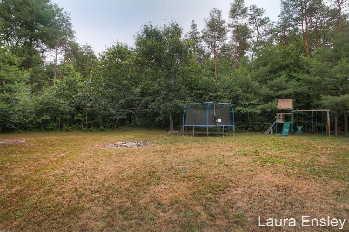 8536 Garbow Road Howard City, MI 49329 - Photo 8 of 27 IMG_3476