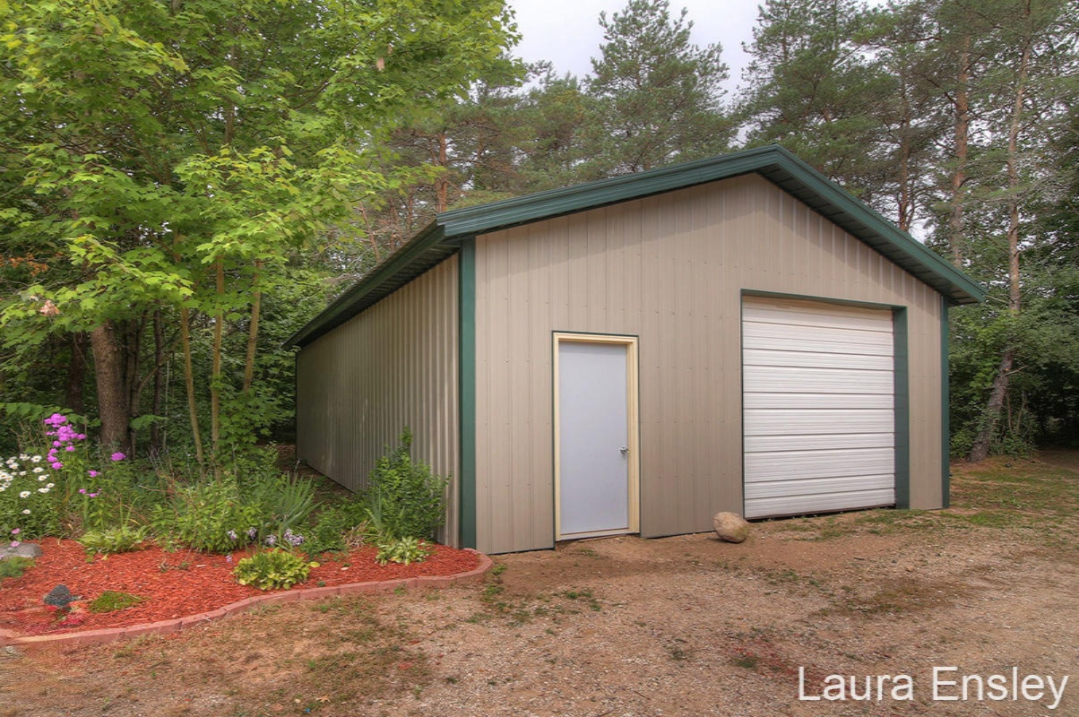 8536 Garbow Road Howard City, MI 49329 - Photo 10 of 27 IMG_3457