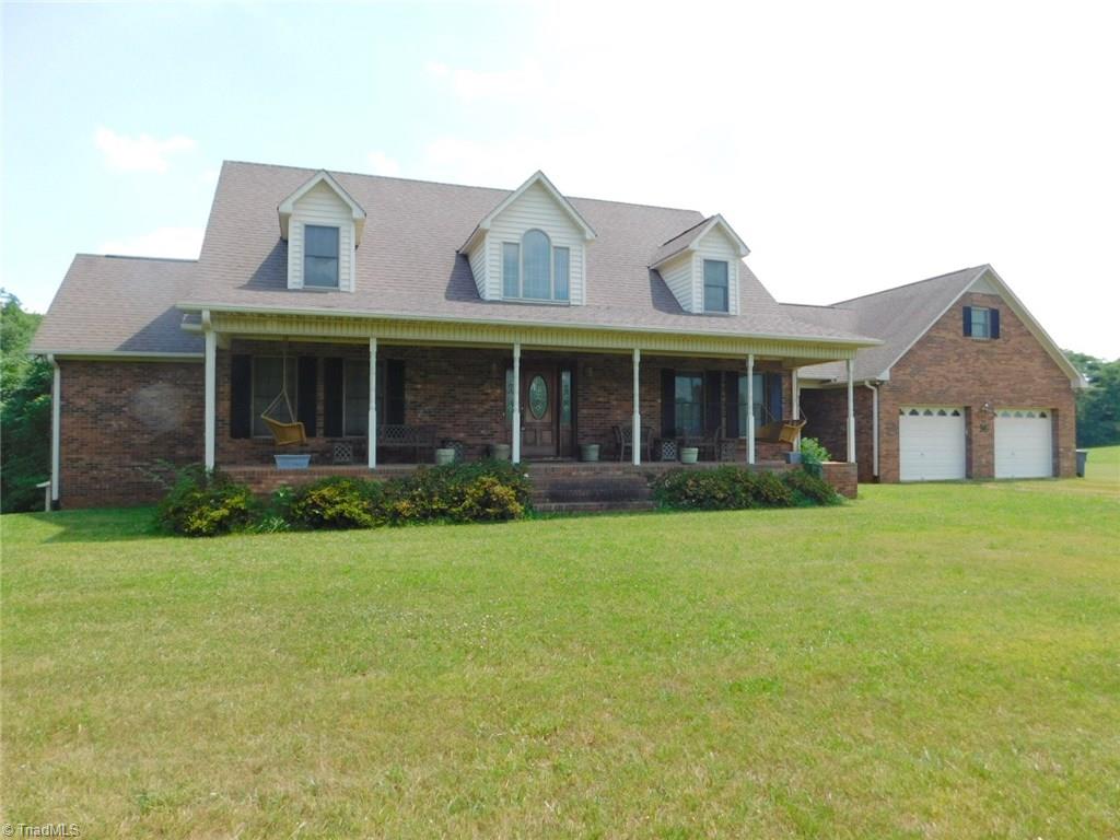 2913 Spann Road Hamptonville, NC 27020 - Photo 1 of 29 Gallery Image 1