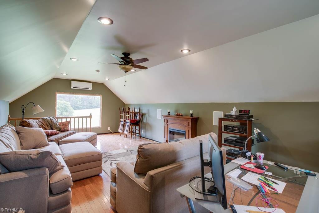 2913 Spann Road Hamptonville, NC 27020 - Photo 23 of 29 Gallery Image 23
