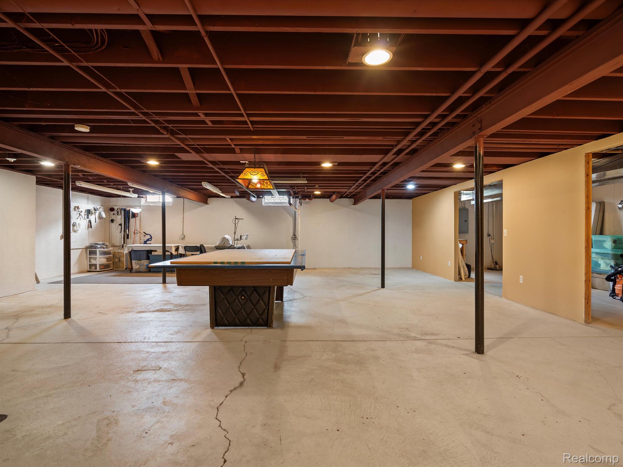 49446 Monte Road New Baltimore, MI 48047 - Photo 33 of 39 Gallery Image 33