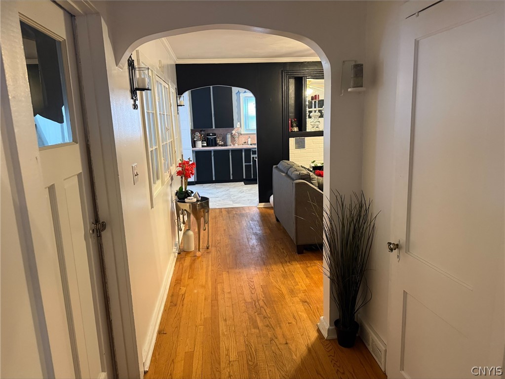 721 Ballantyne Road Syracuse, NY 13207 - Photo 3 of 12