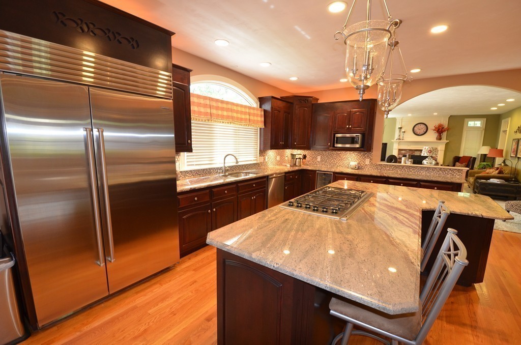 6 High Ridge Circle Franklin, MA 02038 - Photo 4 of 30 Gallery Image 4