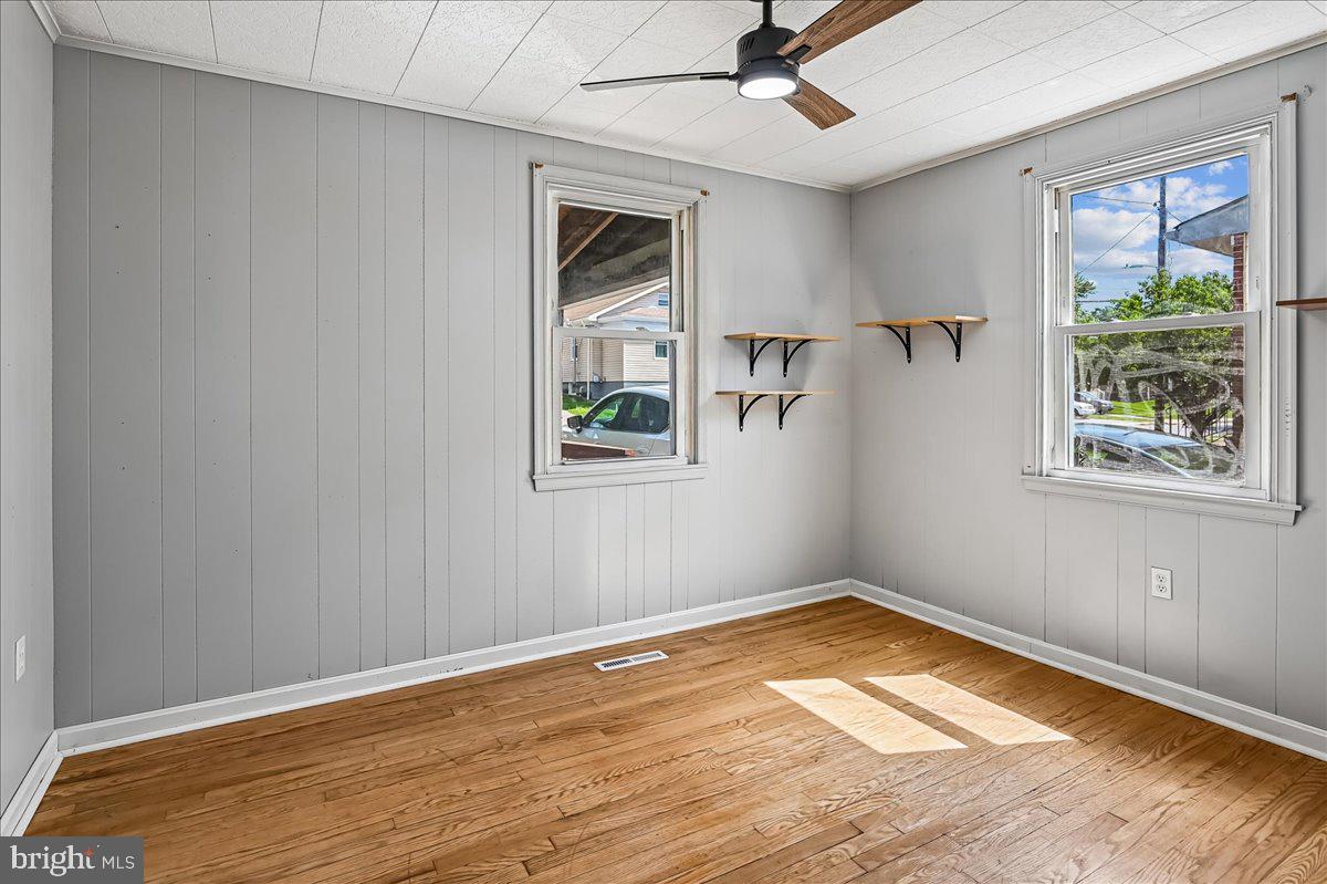 107 Fifth Avenue Halethorpe, MD 21227 - Photo 16 of 21