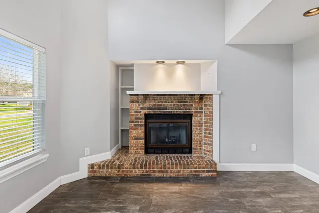 $399,000 | 422 Village Court Northwest, Fort Walton Beach, FL 32548