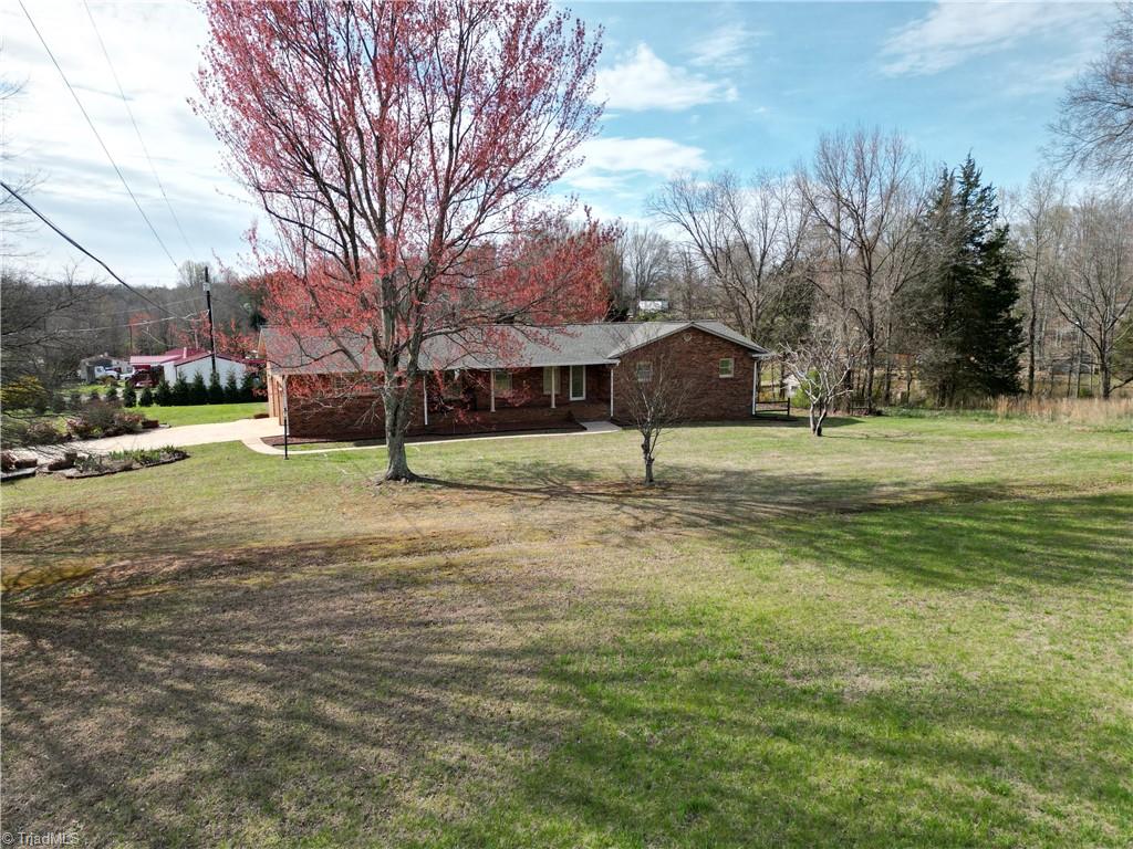 932 Young Road Stoneville, NC 27048 - Photo 36 of 39 Gallery Image 36