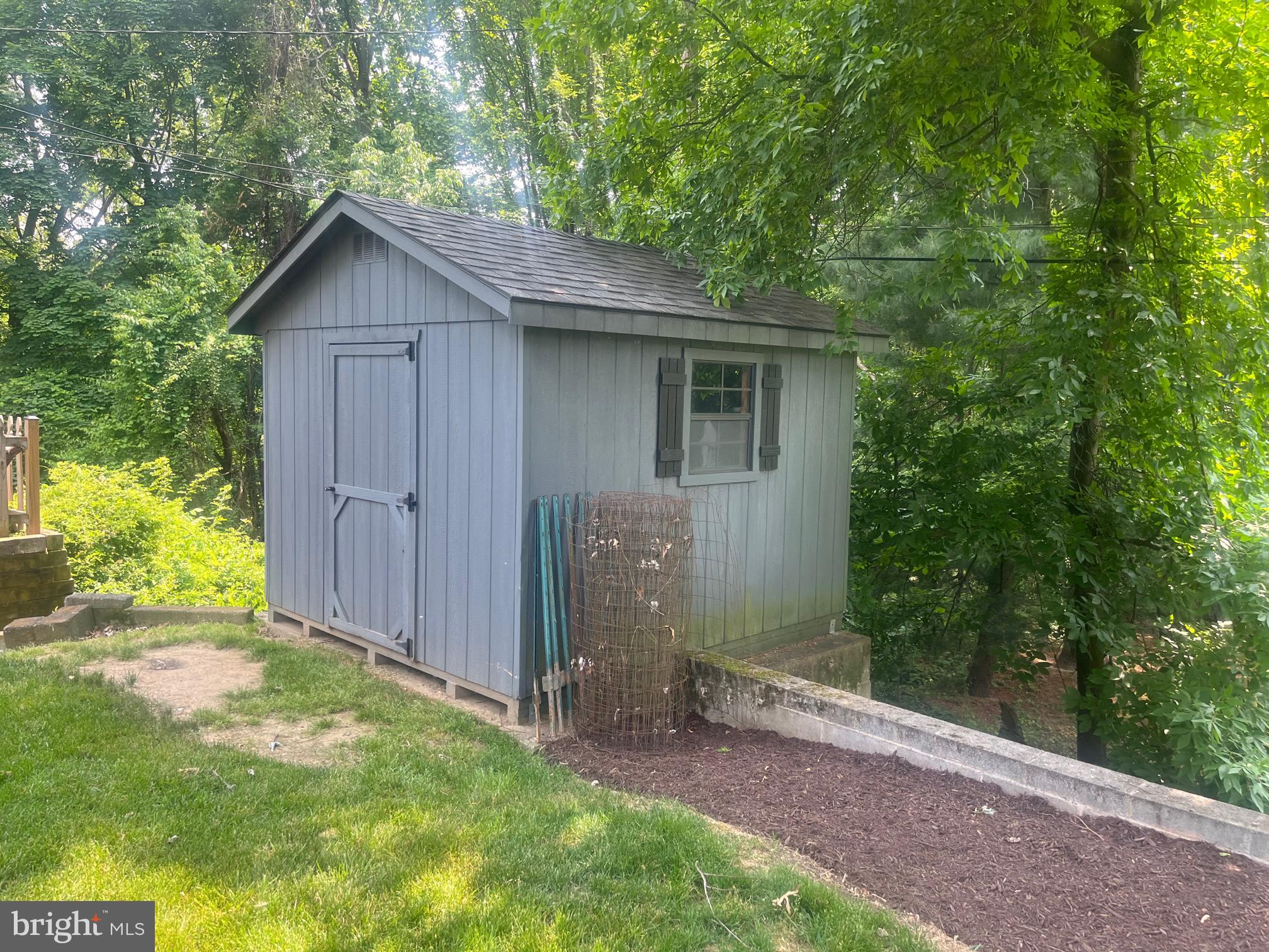 108 Woodwind Road Catonsville, MD 21228 - Photo 5 of 56