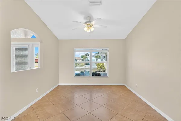 $2,690 | 815 Southwest 11th Avenue, Cape Coral, FL 33991