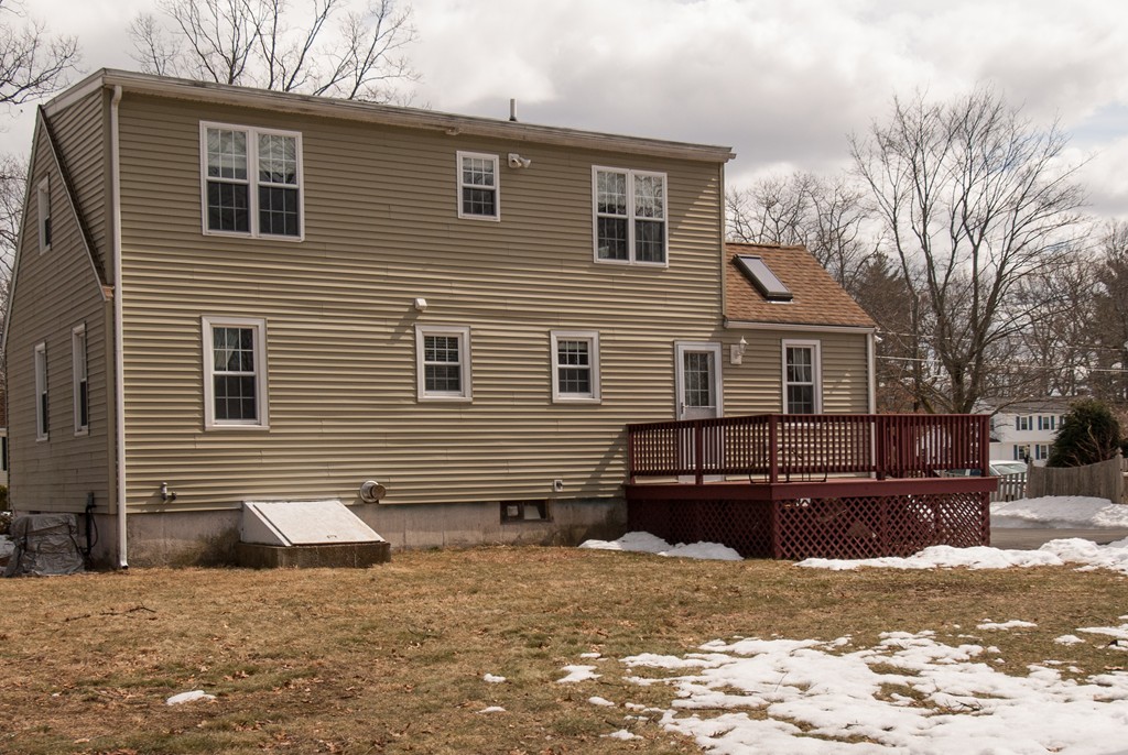 30 Chesterfield Road Northborough, MA 01532 - Photo 4 of 19 Gallery Image 4