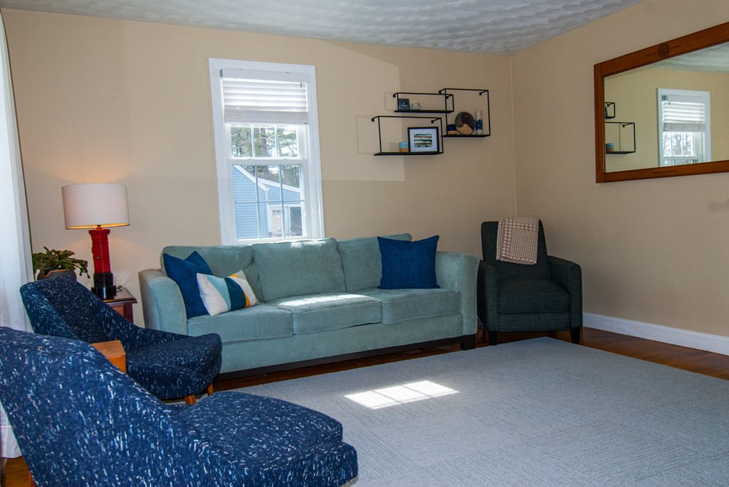 30 Chesterfield Road Northborough, MA 01532 - Photo 9 of 19 Gallery Image 9