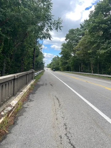 a view of a tennis court