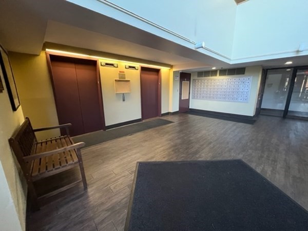 60 Rantoul Street, Unit 712N Beverly, MA 01915 - Photo 3 of 23 Gallery Image 3