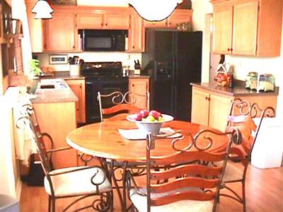 976 Eleanor Avenue Rohnert Park, CA 94928 - Photo 3 of 7 Gallery Image 3