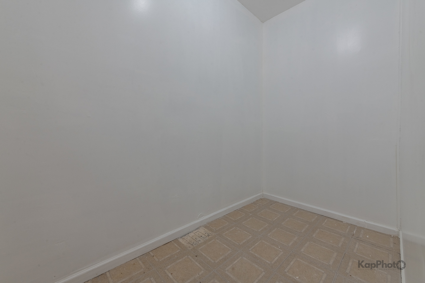 3311 North Kostner Avenue Chicago, IL 60641 - Photo 6 of 35