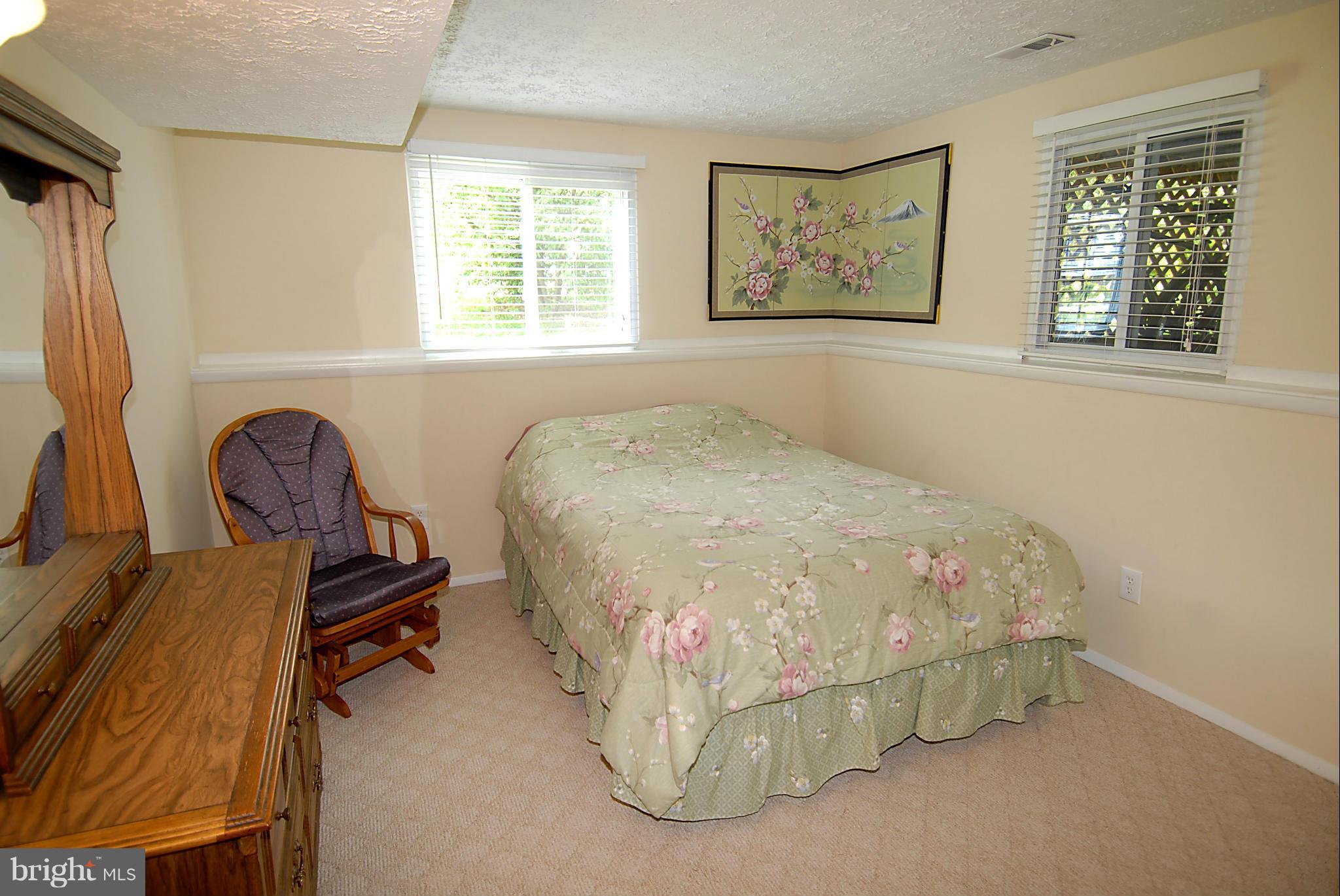5805 Heming Avenue Springfield, VA 22151 - Photo 20 of 30 Bedroom #5
