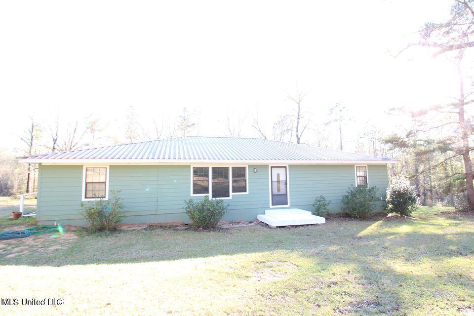 130 Long Leaf Road Lucedale, MS 39452 - Photo 1 of 19 20220314022029580495000000-o