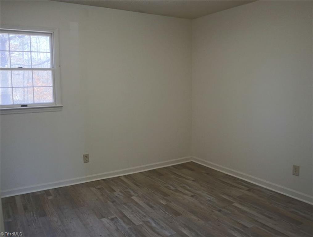 1110 Gatehouse Road High Point, NC 27262 - Photo 7 of 7 Gallery Image 7