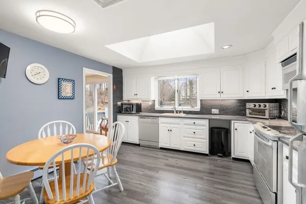 $1,395,000 | 48 Gary Road, Needham, MA 02494