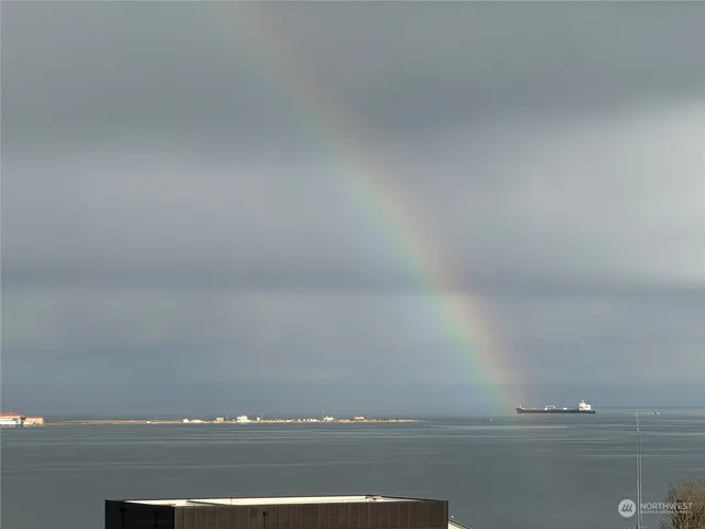 $495,000 | 226 West 2nd Street, Unit 2, Port Angeles, WA 98362