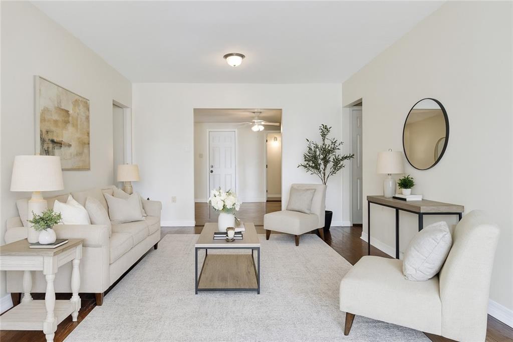 347 Helios Avenue Metairie, LA 70005 - Photo 2 of 17