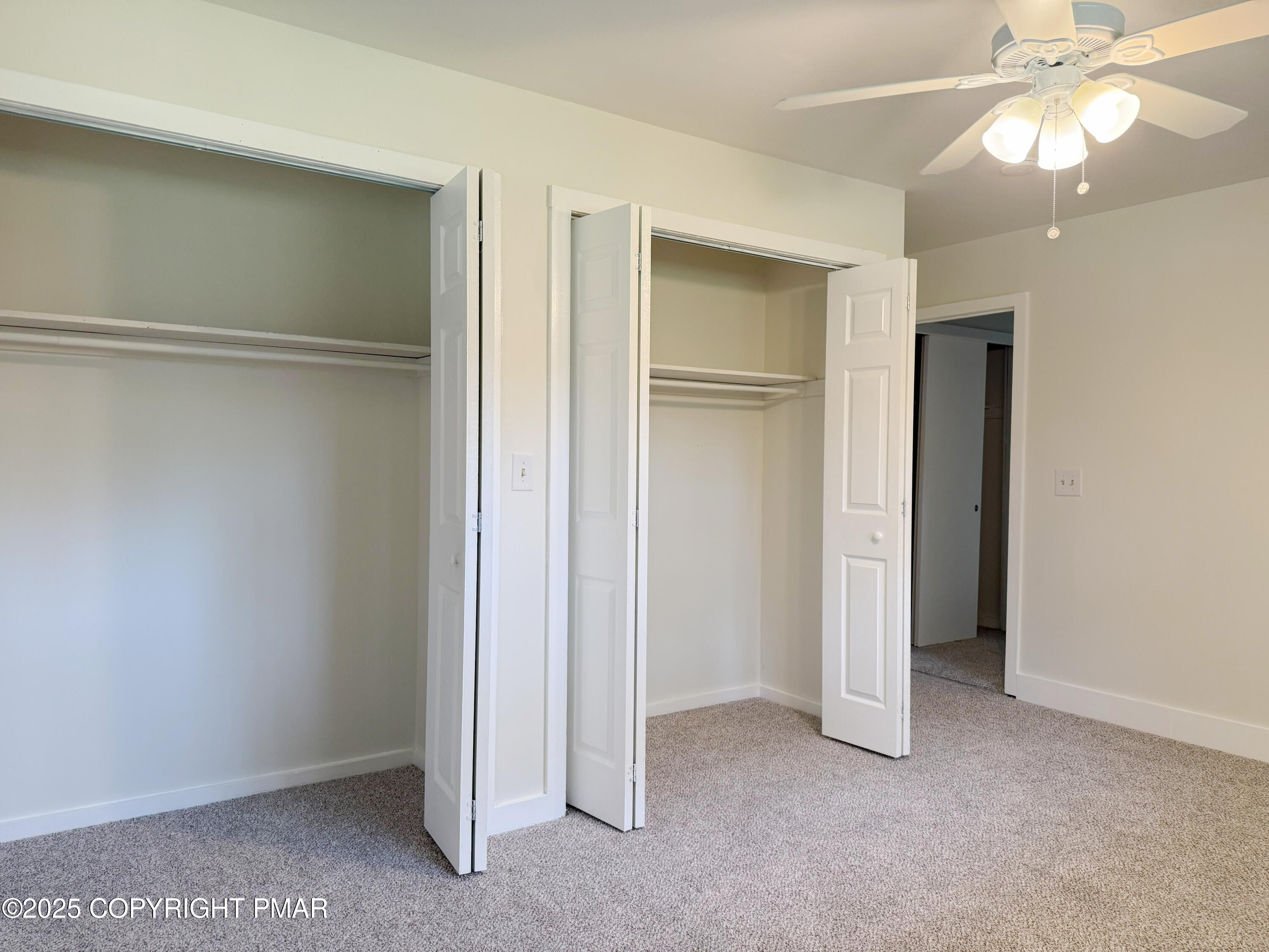 505 Stewart Court Bushkill, PA 18324 - Photo 27 of 34 a view of an empty room with a bathroom