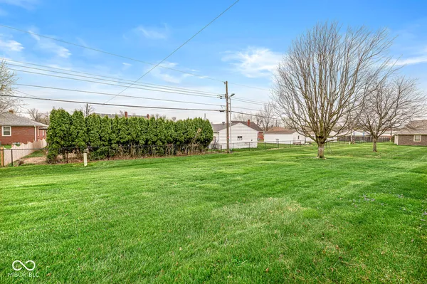 $175,000 | 2021 Ticen Court, Beech Grove, IN 46107