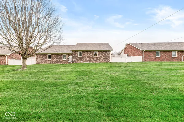 $175,000 | 2021 Ticen Court, Beech Grove, IN 46107