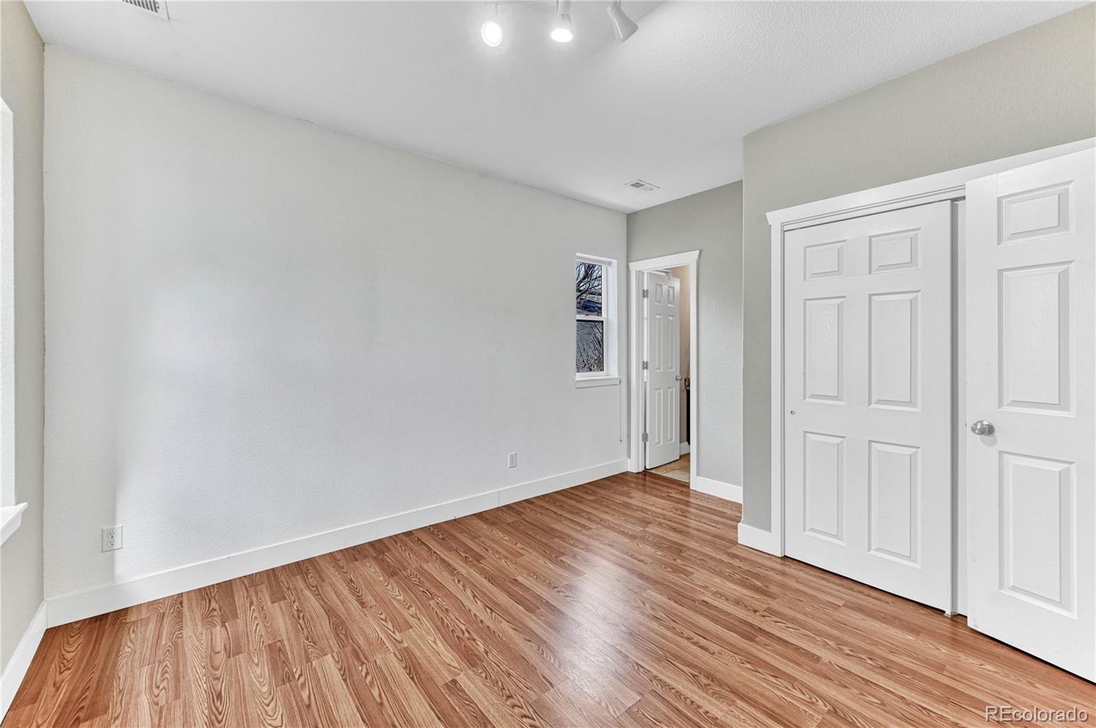 320 Fox Street Denver, CO 80223 - Photo 16 of 37