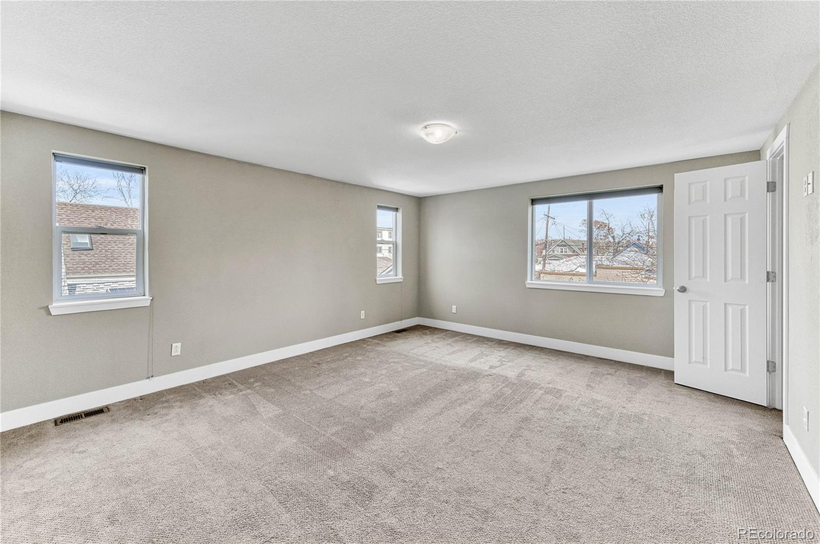 320 Fox Street Denver, CO 80223 - Photo 19 of 37