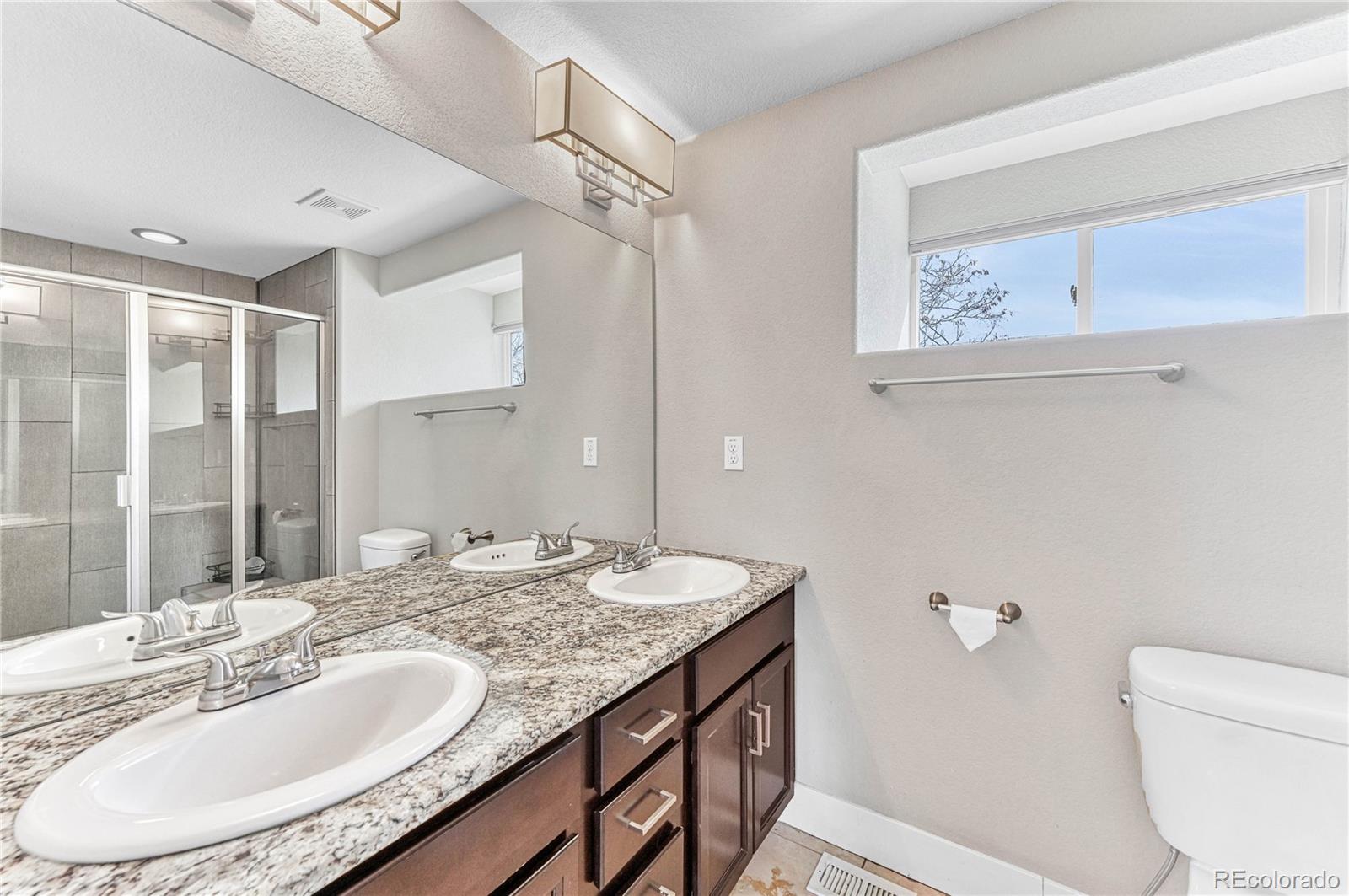 320 Fox Street Denver, CO 80223 - Photo 23 of 37