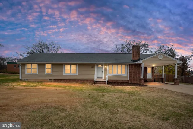 $629,900 | 1412 Devils Reach Road, Woodbridge, VA 22192