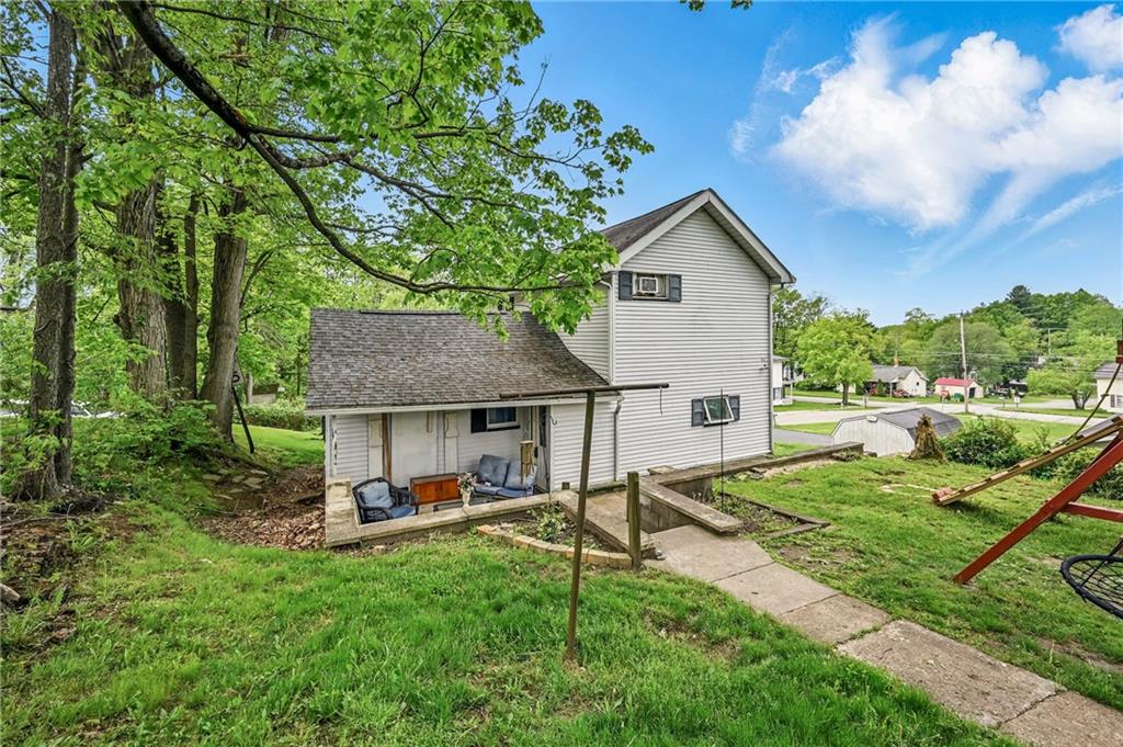 406 Spring Street Jamestown, PA 16134 - Photo 31 of 36 BACK VIEW