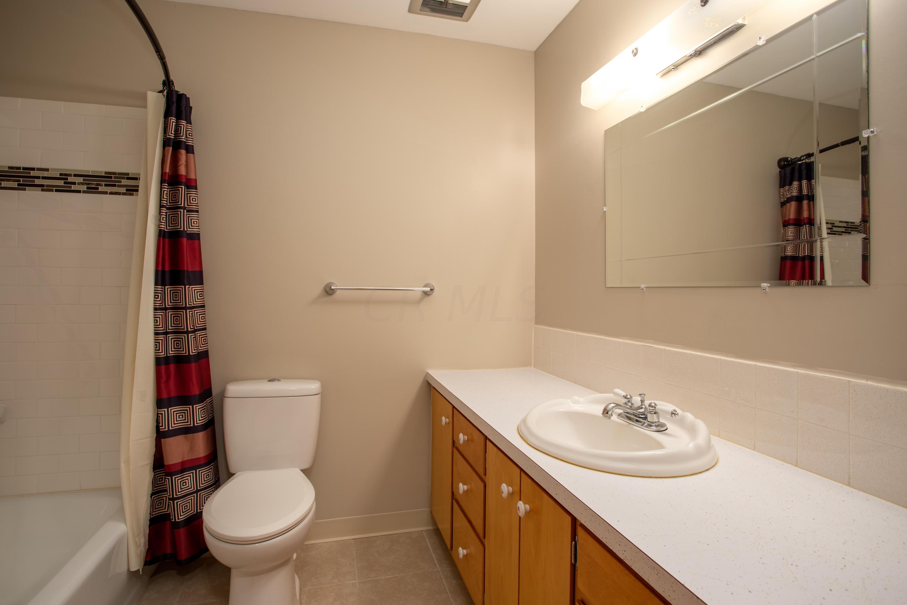 7068 Duffy Road Delaware, OH 43015 - Photo 16 of 33 Gallery Image 16