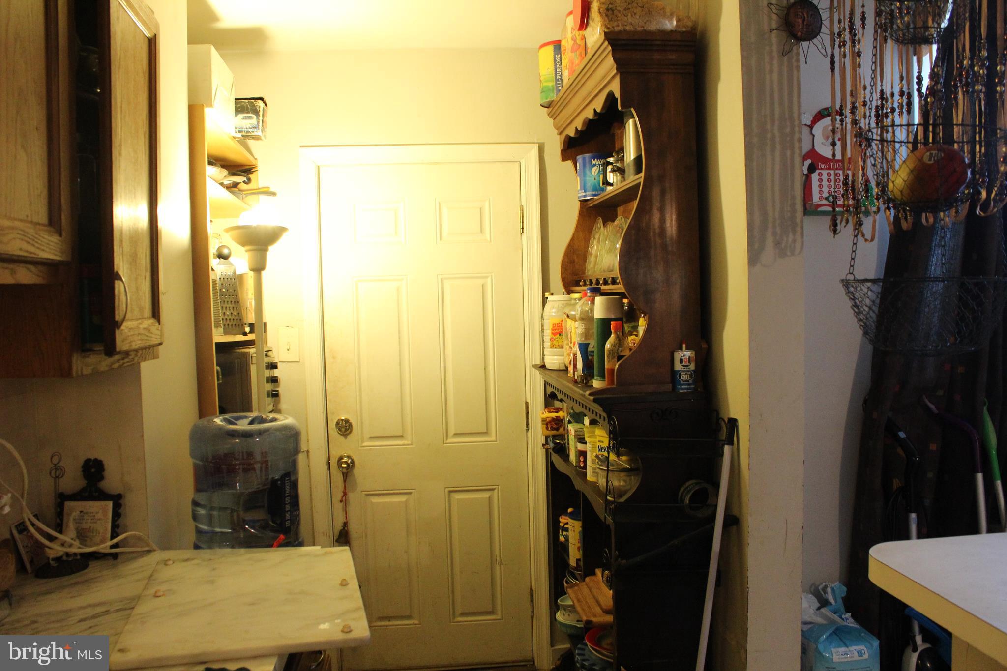 7153 Guilford Road Upper Darby, PA 19082 - Photo 9 of 25