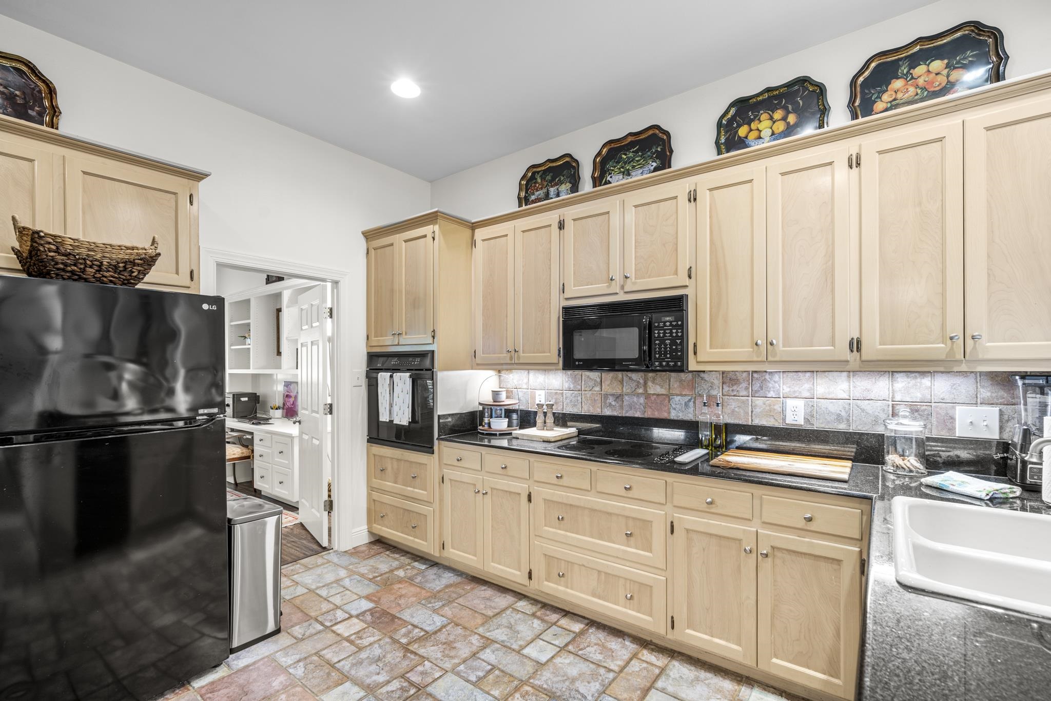 110 Cedar Pointe Fairhope, AL 36532 - Photo 12 of 56 Kitchen