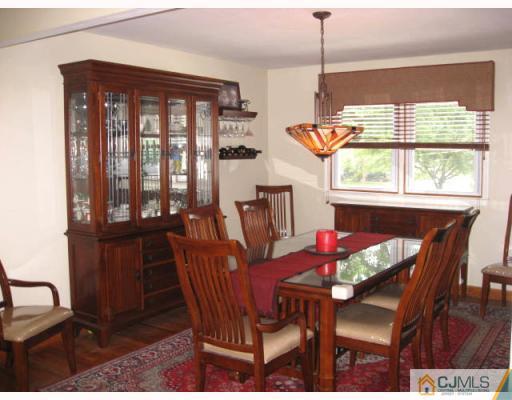 821 Curie Road North Brunswick, NJ 08902 - Photo 3 of 10