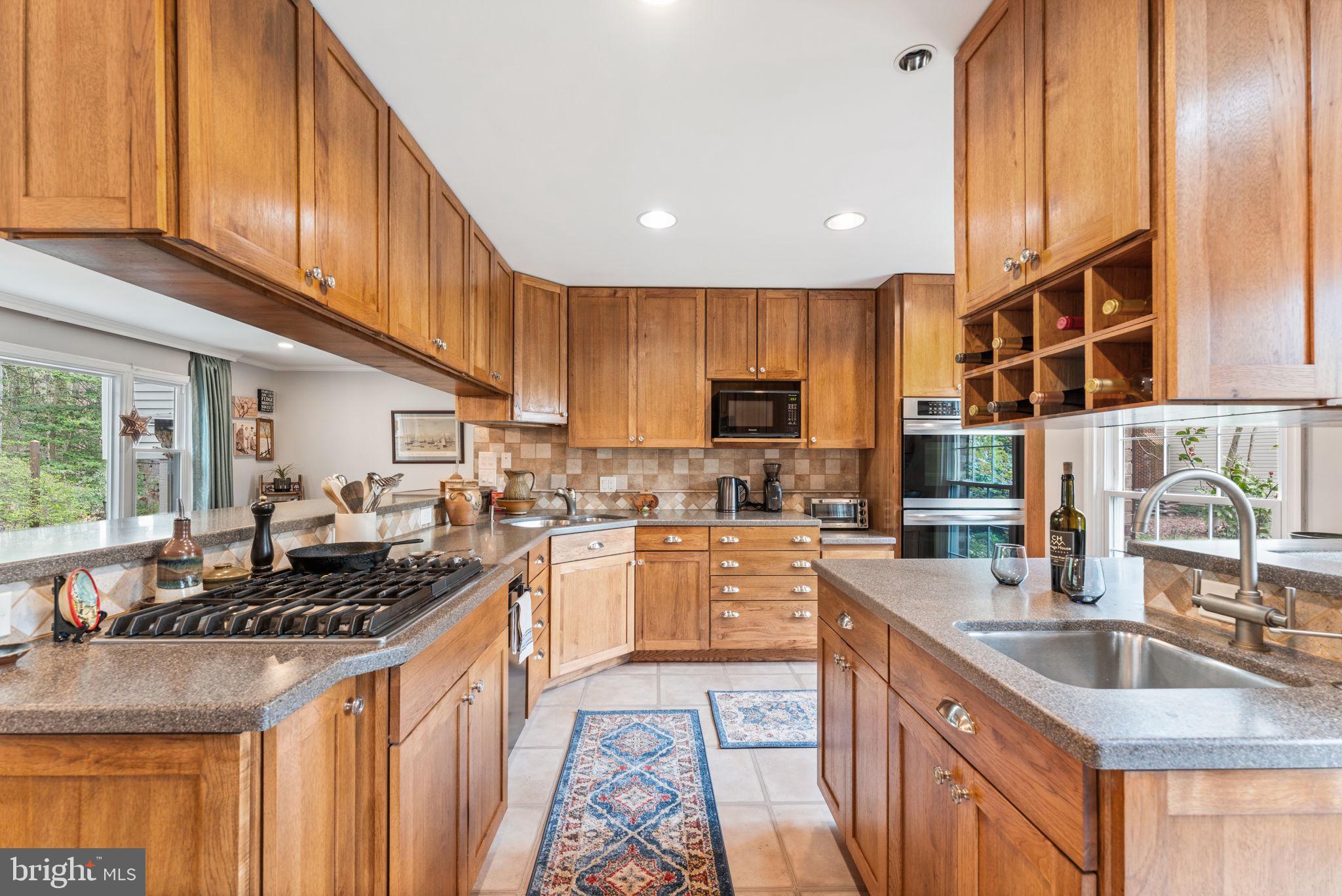 9414 Wallingford Drive Burke, VA 22015 - Photo 21 of 102