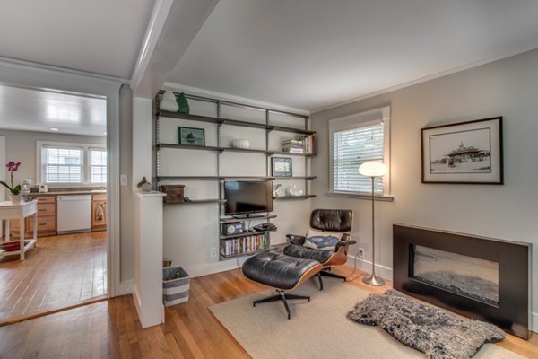 11 Thomas Road Swampscott, MA 01907 - Photo 23 of 30 Gallery Image 23
