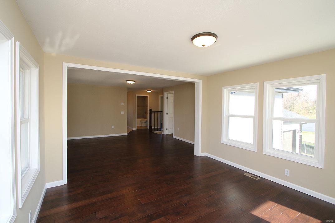 2432 Randolph Street Alton, IL 62002 - Photo 12 of 26 Gallery Image 12