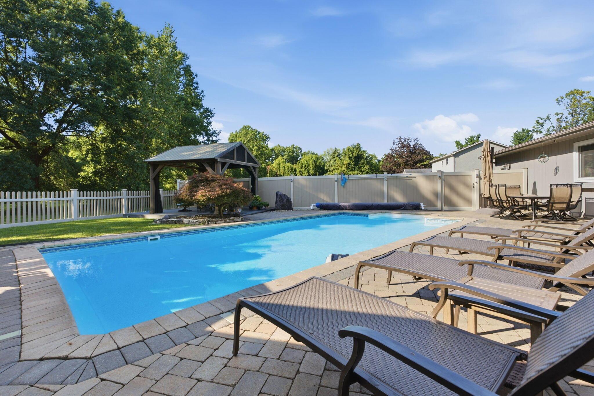7232 Lee Road Westerville, OH 43081 - Photo 95 of 122 Pool