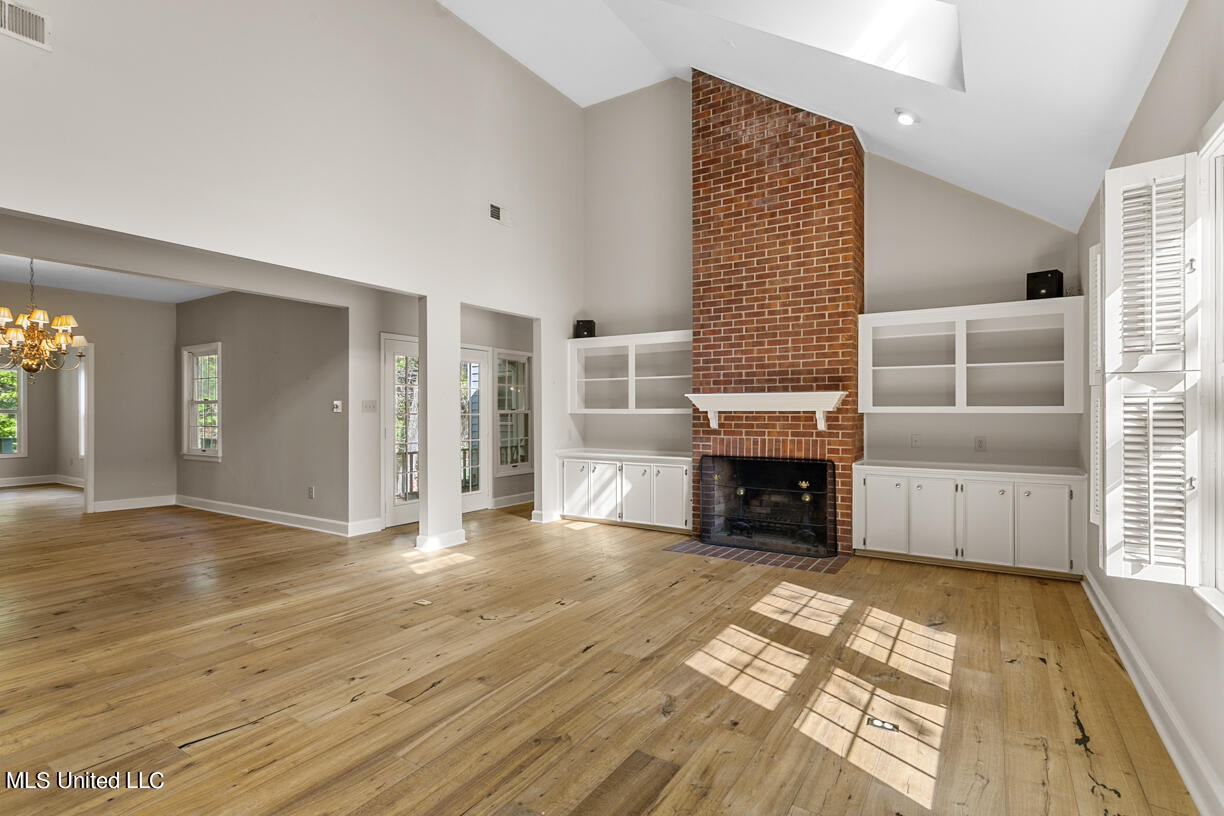 2412 Culleywood Road Jackson, MS 39211 - Photo 6 of 35 2412 Culleywood final-5