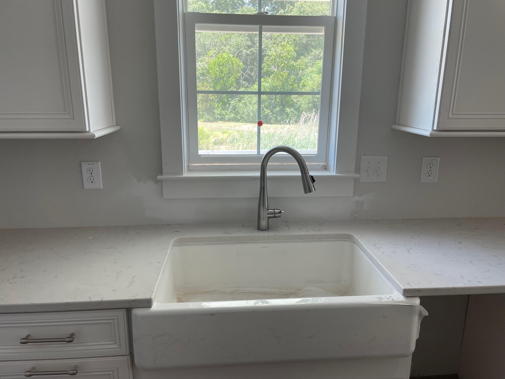 1549 Charming Nancy Road Charleston, SC 29412 - Photo 16 of 23 sink