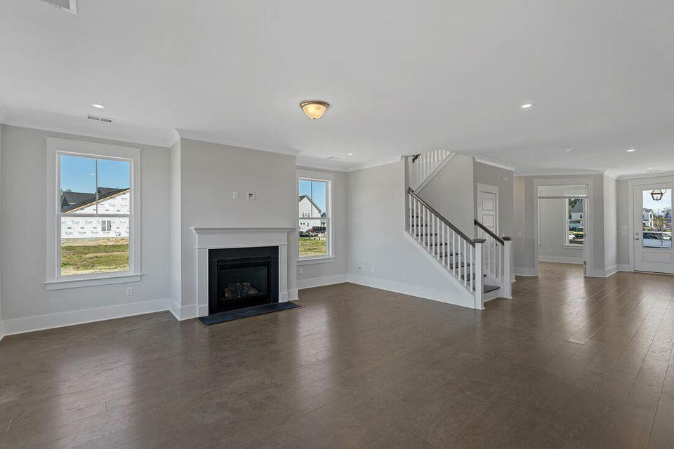 1549 Charming Nancy Road Charleston, SC 29412 - Photo 9 of 23 family2