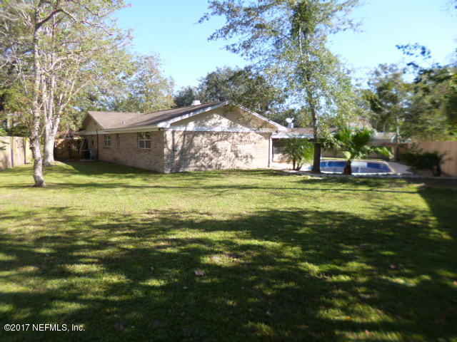 5400 Weaver Road Orange Park, FL 32073 - Photo 2 of 14 Picture from Back Yard