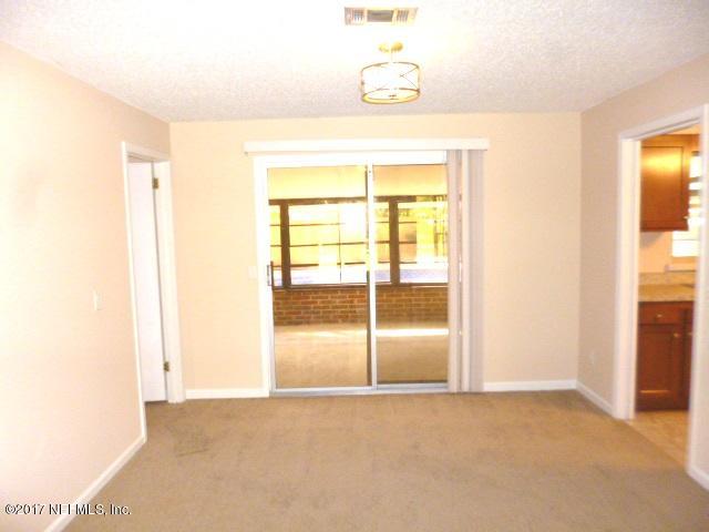 5400 Weaver Road Orange Park, FL 32073 - Photo 8 of 14 Dining Area