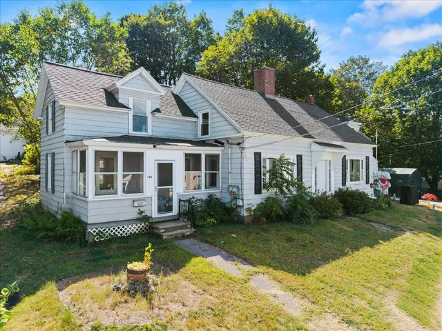 $466,000 | 11 Chadwick Place, Biddeford, ME 04005