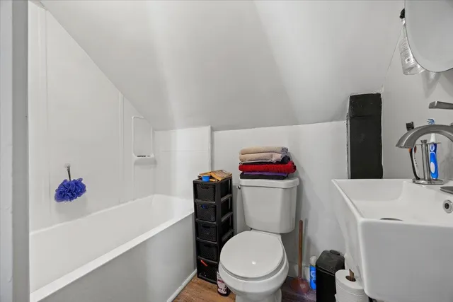 $466,000 | 11 Chadwick Place, Biddeford, ME 04005